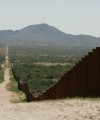 Long_border_fence